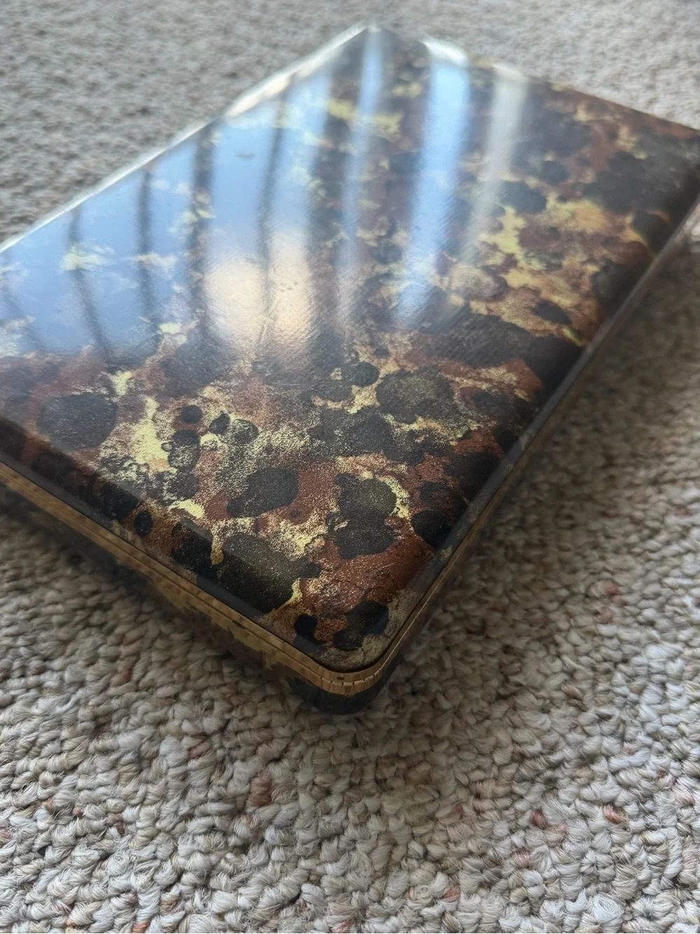 EUC Vintage Mid Century Clamshell Compartment Jewelry Organizer Mustard Gold